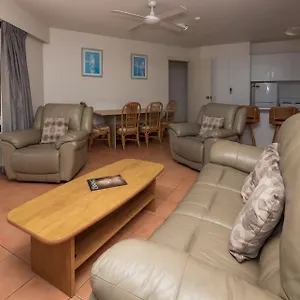 aloha-apartments.queenslandhotels.net/
